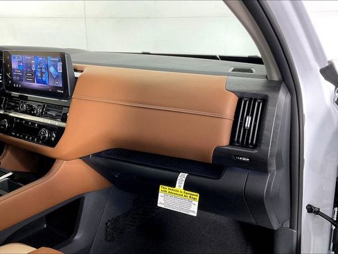 New 2026 Nissan Pathfinder Platinum w/ Cargo Package image 21