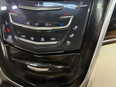 Used 2017 Cadillac Escalade ESV Premium Luxury w/ LPO, Radiant Package image 18