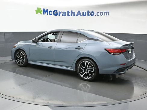 Used 2025 Nissan Sentra SR FWD image 20