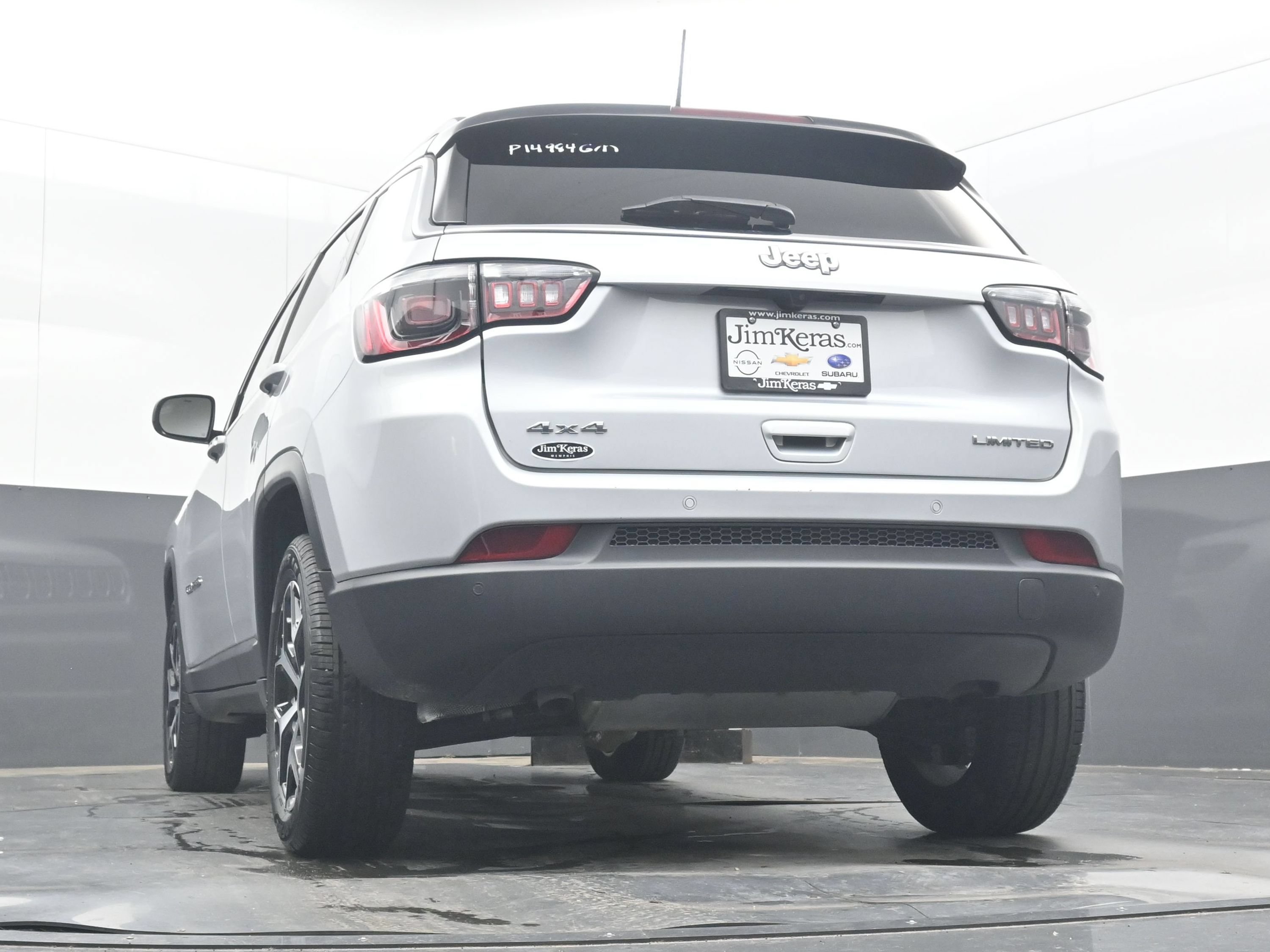 Used 2025 Jeep Compass Limited AWD/4WD image 29