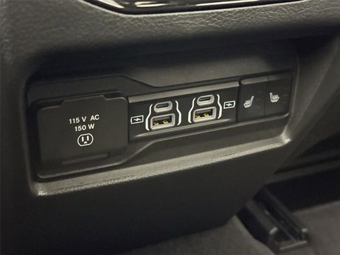 Used 2025 Jeep Grand Cherokee Limited RWD image 36