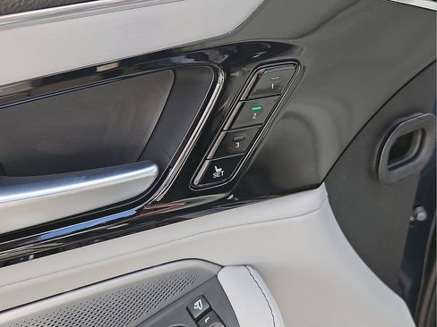 Used 2026 Acura MDX w/ Technology Package FWD image 19