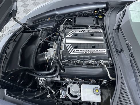 Used 2018 Chevrolet Corvette Z06 image 30