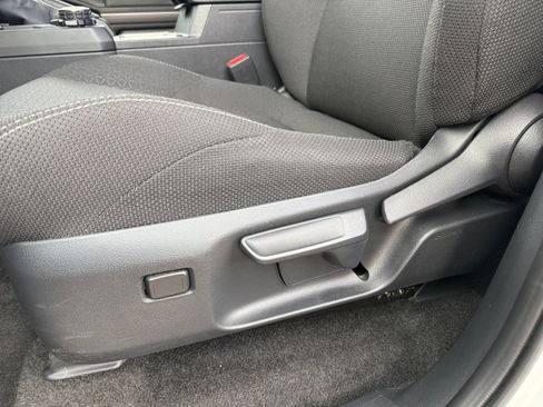 Certified 2025 Toyota 4Runner SR5 AWD/4WD image 14