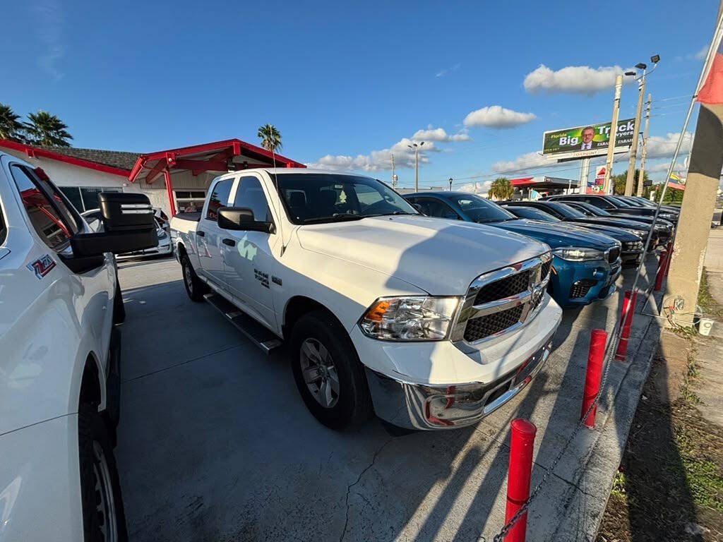 Used 2023 RAM 1500 Classic SLT AWD/4WD image 4