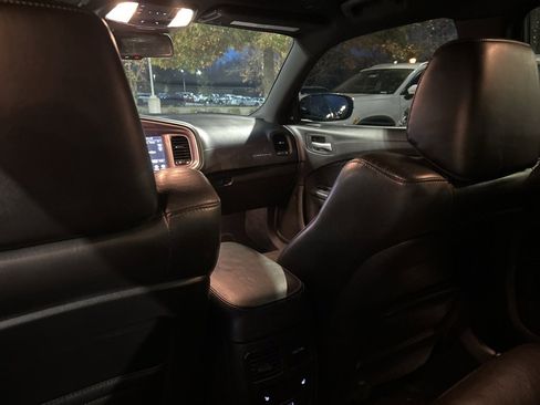 Used 2020 Dodge Charger SXT w/ Plus Group image 28