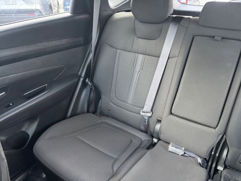 Used 2025 Hyundai Tucson SEL image 35