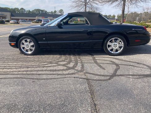 Used 2004 Ford Thunderbird image 6