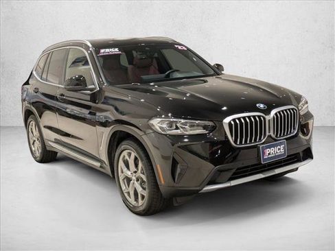 Used 2023 BMW X3 xDrive30i w/ Premium Package image 3