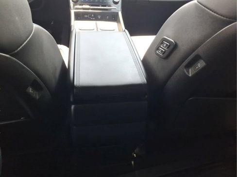 Used 2025 Hyundai Santa Fe Calligraphy FWD image 18