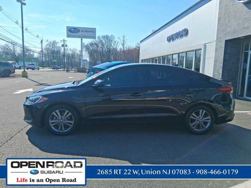 Used 2018 Hyundai Elantra SEL w/ Cargo Package image 4