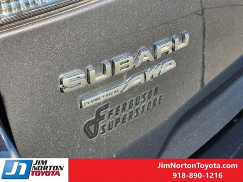 Used 2024 Subaru Forester Premium image 13