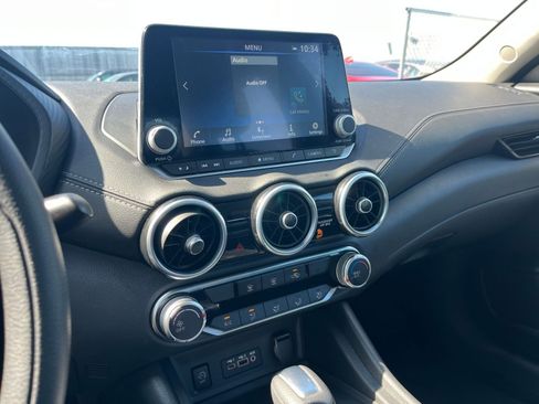 Used 2025 Nissan Sentra SV FWD image 20