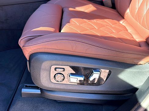 New 2026 BMW X5 xDrive40i w/ Climate Comfort Package AWD/4WD image 12