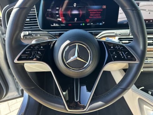 Used 2025 Mercedes-Benz GLE 350 4MATIC image 27