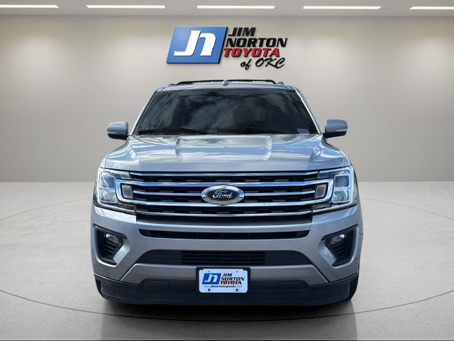 Used 2020 Ford Expedition XLT w/ Equipment Group 202A RWD image 2