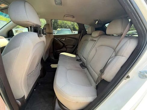 Used 2014 Hyundai Tucson GLS FWD image 16
