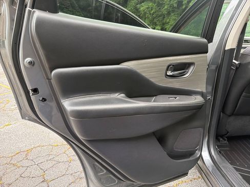 Used 2017 Nissan Murano Platinum w/ Platinum Technology Package AWD/4WD image 18