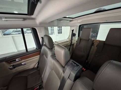 Used 2016 Land Rover LR4 HSE LUX AWD/4WD image 23