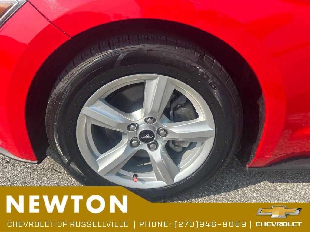Used 2016 Ford Mustang Coupe RWD image 36