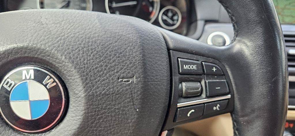 Used 2015 BMW 528i xDrive Sedan AWD/4WD image 14