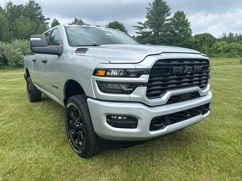 New 2026 RAM 2500 Big Horn AWD/4WD image 7