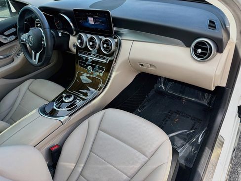 Used 2019 Mercedes-Benz C 300 Sedan image 13