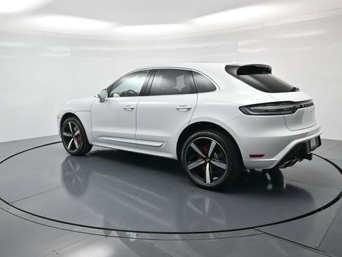 New 2026 Porsche Macan S image 3