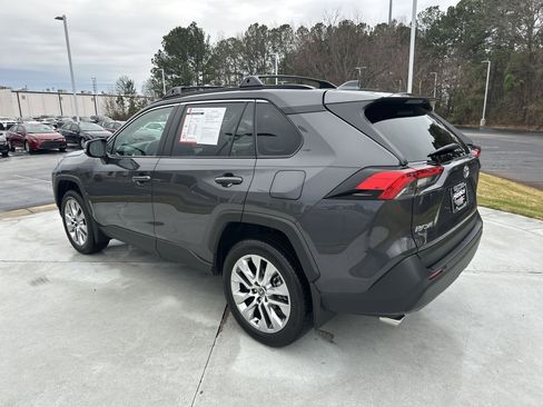 Certified 2025 Toyota RAV4 XLE Premium image 8