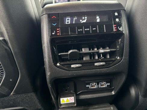 Certified 2023 Jeep Grand Cherokee L Limited w/ Trailer Tow Group (B) image 42