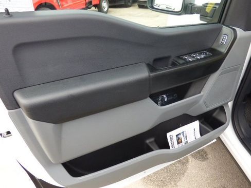 New 2026 Ford F350 XL w/ XL Chrome Package image 28