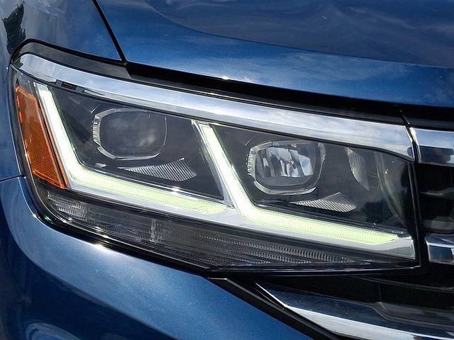 Used 2021 Volkswagen Atlas SEL R-Line AWD/4WD image 9