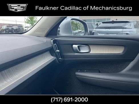 Used 2019 Volvo XC40 T5 Inscription AWD/4WD image 26