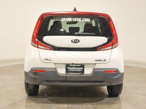 Used 2021 Kia Soul S image 10