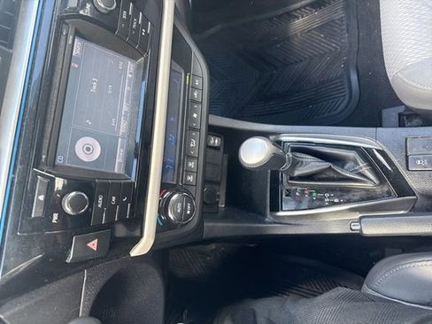 Used 2015 Toyota Corolla LE w/ Body Protection Package #1 FWD image 16