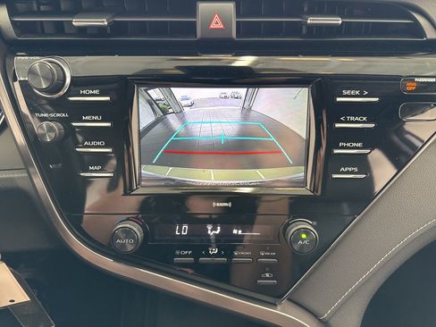 Used 2020 Toyota Camry SE AWD/4WD image 26