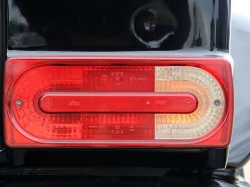 Used 2016 Mercedes-Benz G 63 AMG 4MATIC image 13