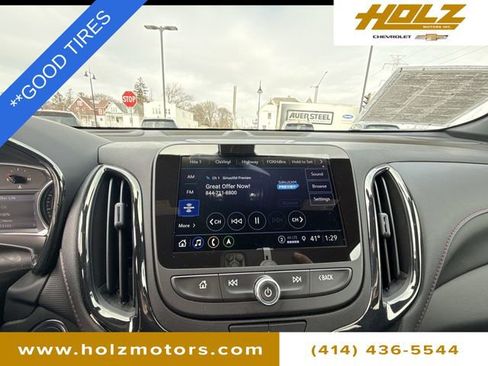 Certified 2023 Chevrolet Equinox RS w/ RS Leather Package image 14