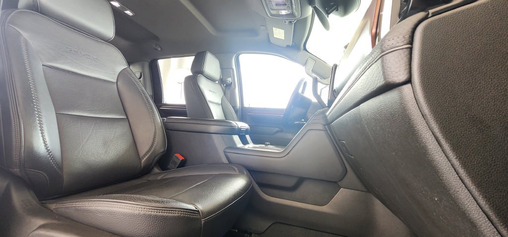 Used 2024 GMC Sierra 2500 Denali AWD/4WD image 25