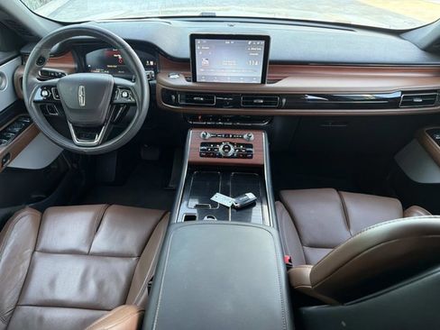 Certified 2024 Lincoln Aviator Reserve w/ Equipment Group 201A RWD image 27