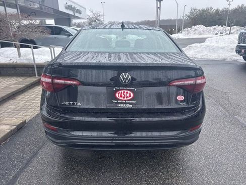 Used 2024 Volkswagen Jetta SE image 7