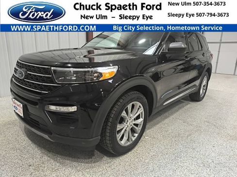 Used 2023 Ford Explorer XLT w/ Equipment Group 202A AWD/4WD image 1