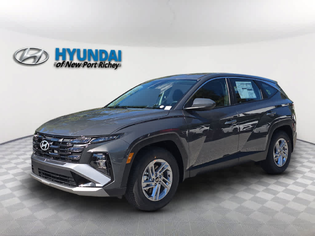 New 2026 Hyundai Tucson SE w/ Tow & Go Package FWD image 1