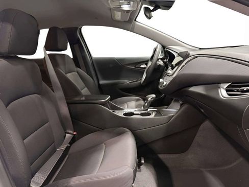 Used 2024 Chevrolet Malibu LT FWD image 12