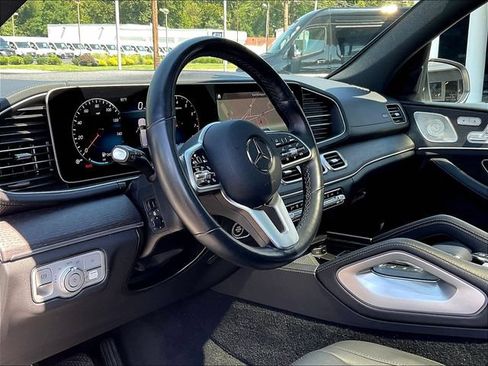 Certified 2022 Mercedes-Benz GLS 450 4MATIC image 18