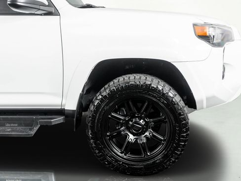 Used 2023 Toyota 4Runner SR5 image 6