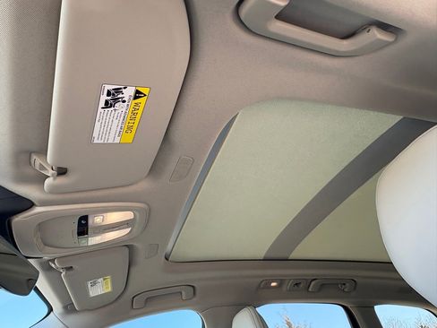 New 2026 Volvo XC60 T8 Ultra w/ Protection Package Premier image 22