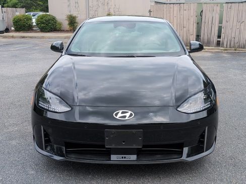 Used 2024 Hyundai Ioniq 6 SEL RWD image 2
