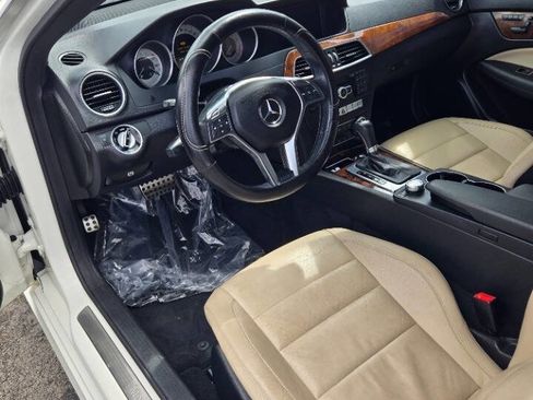 Used 2012 Mercedes-Benz C 250 Coupe image 8