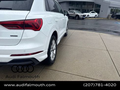 Used 2022 Audi Q3 2.0T Premium w/ Convenience Package AWD/4WD image 8